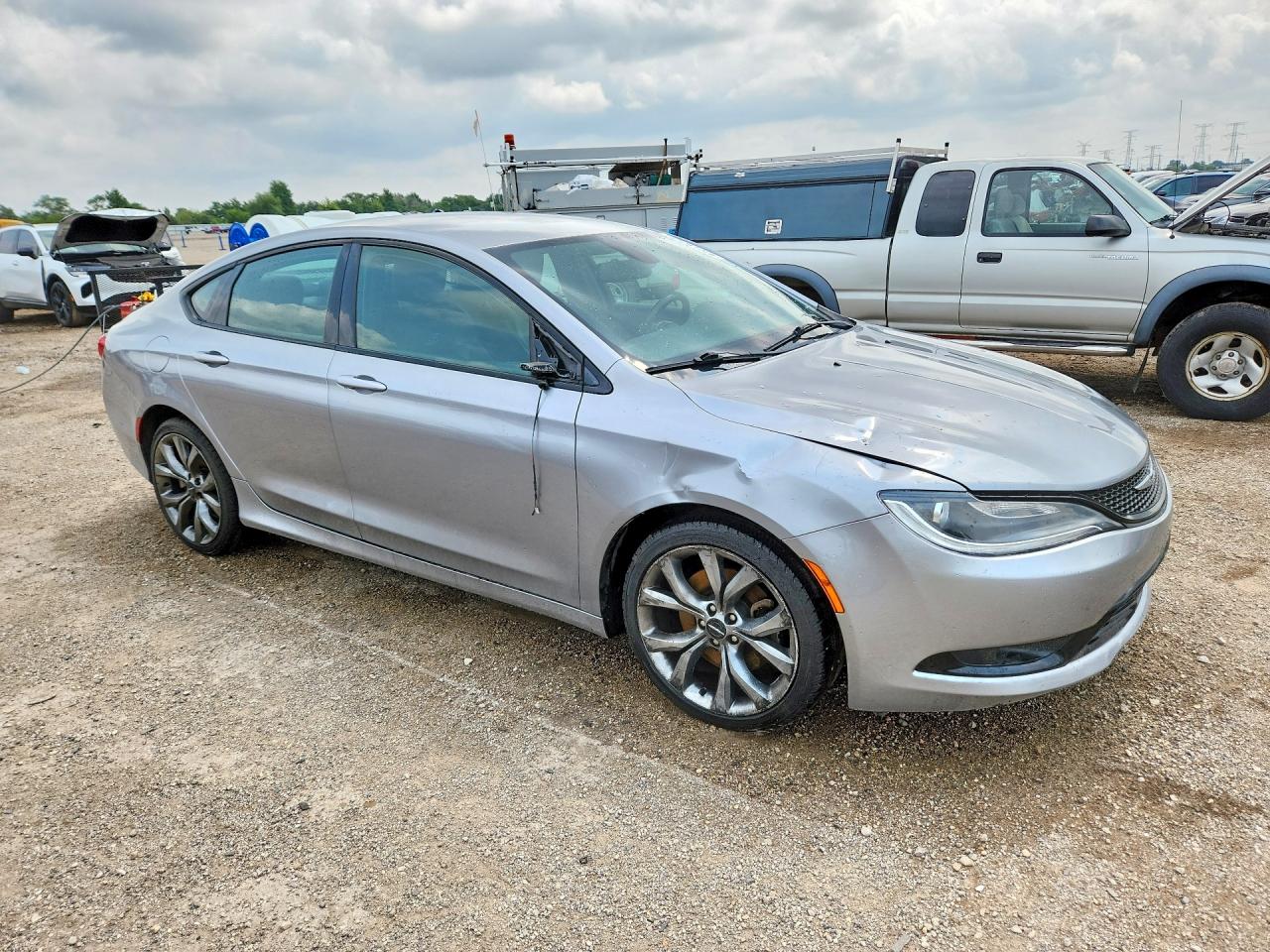 2015 CHRYSLER 200 S — снимка 4