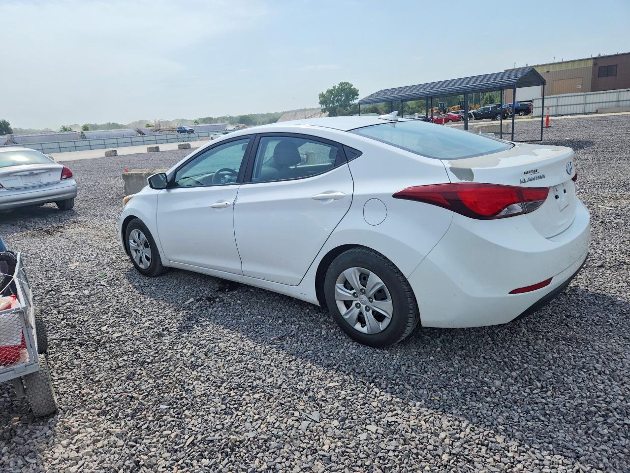 2016 HYUNDAI ELANTRA SE — снимка 2