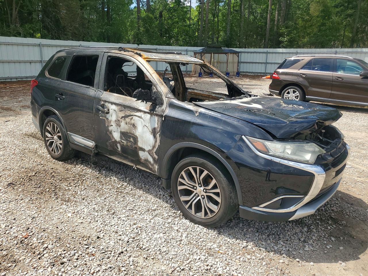 2016 MITSUBISHI OUTLANDER SE — снимка 4