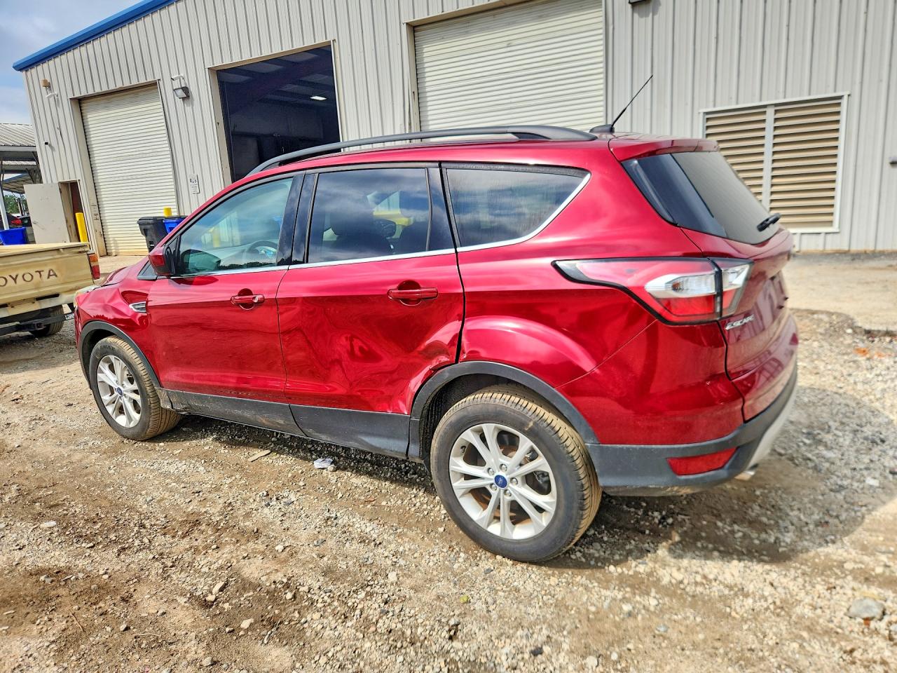 2017 FORD ESCAPE SE — снимка 2