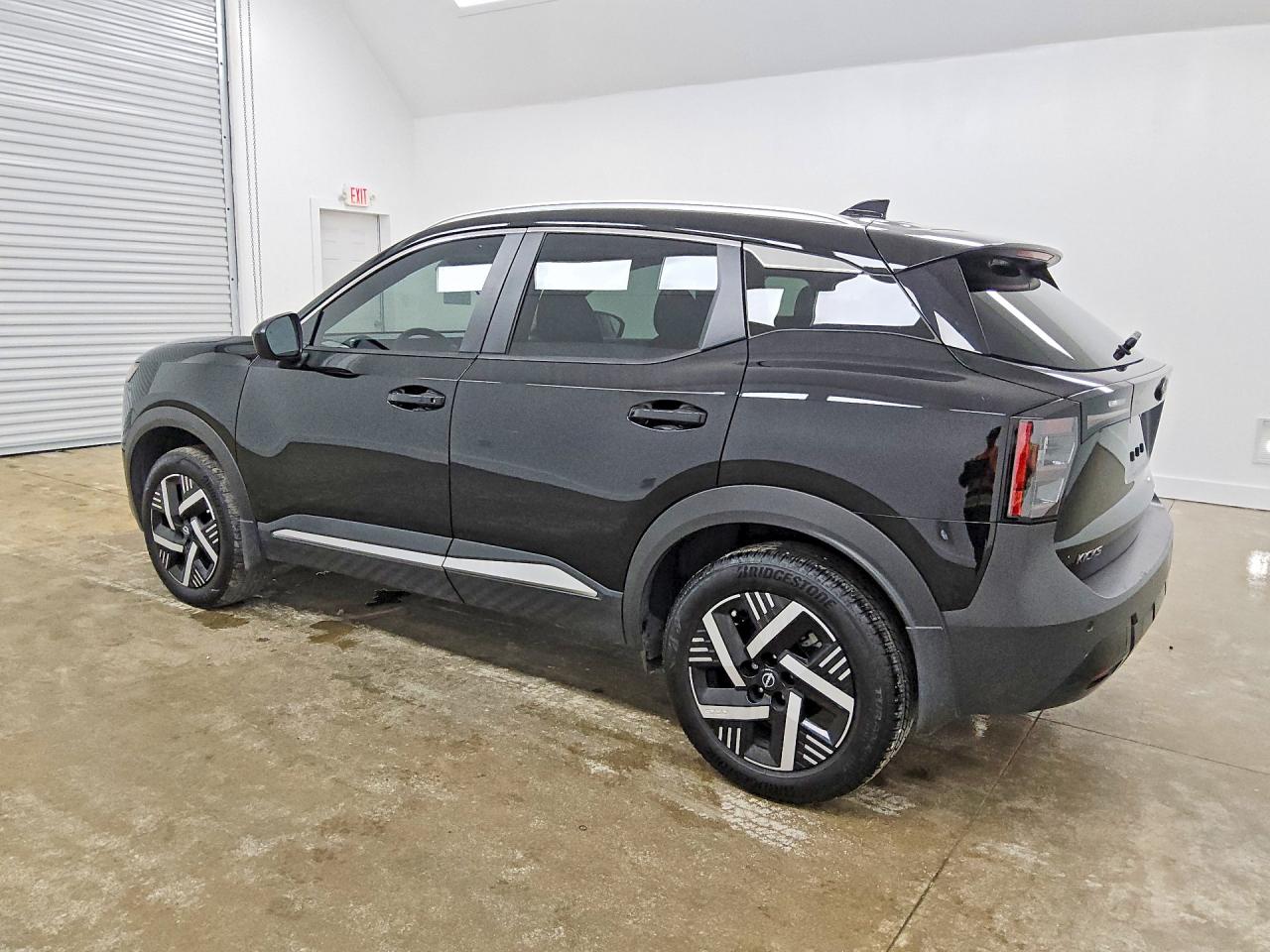 2025 NISSAN KICKS SV — снимка 2