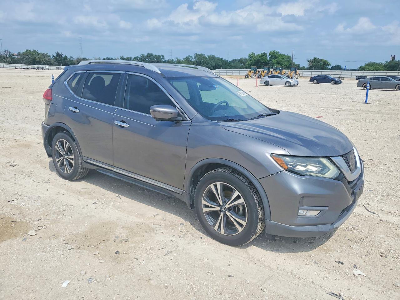 2017 NISSAN ROGUE SL — снимка 4