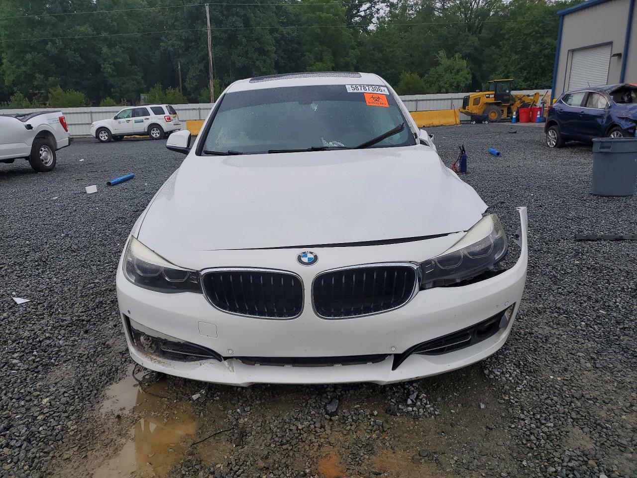 2018 BMW 330 XIGT — снимка 5