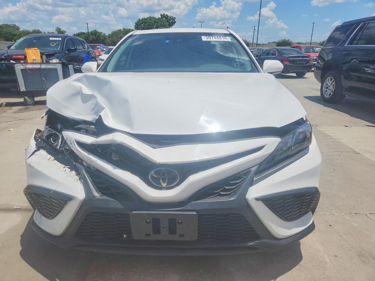 2022 TOYOTA CAMRY SE — снимка 5