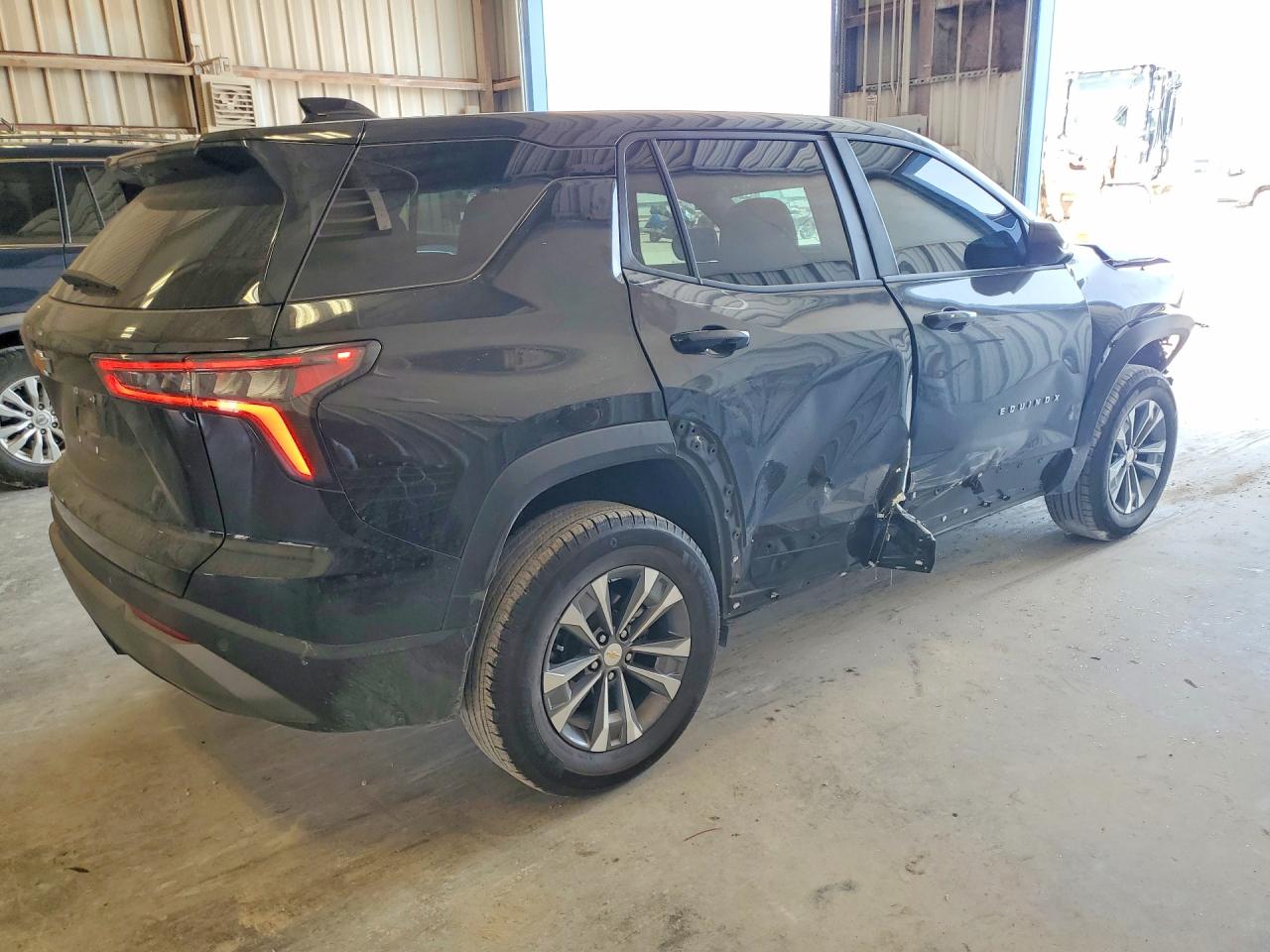 2026 CHEVROLET EQUINOX LT — снимка 3