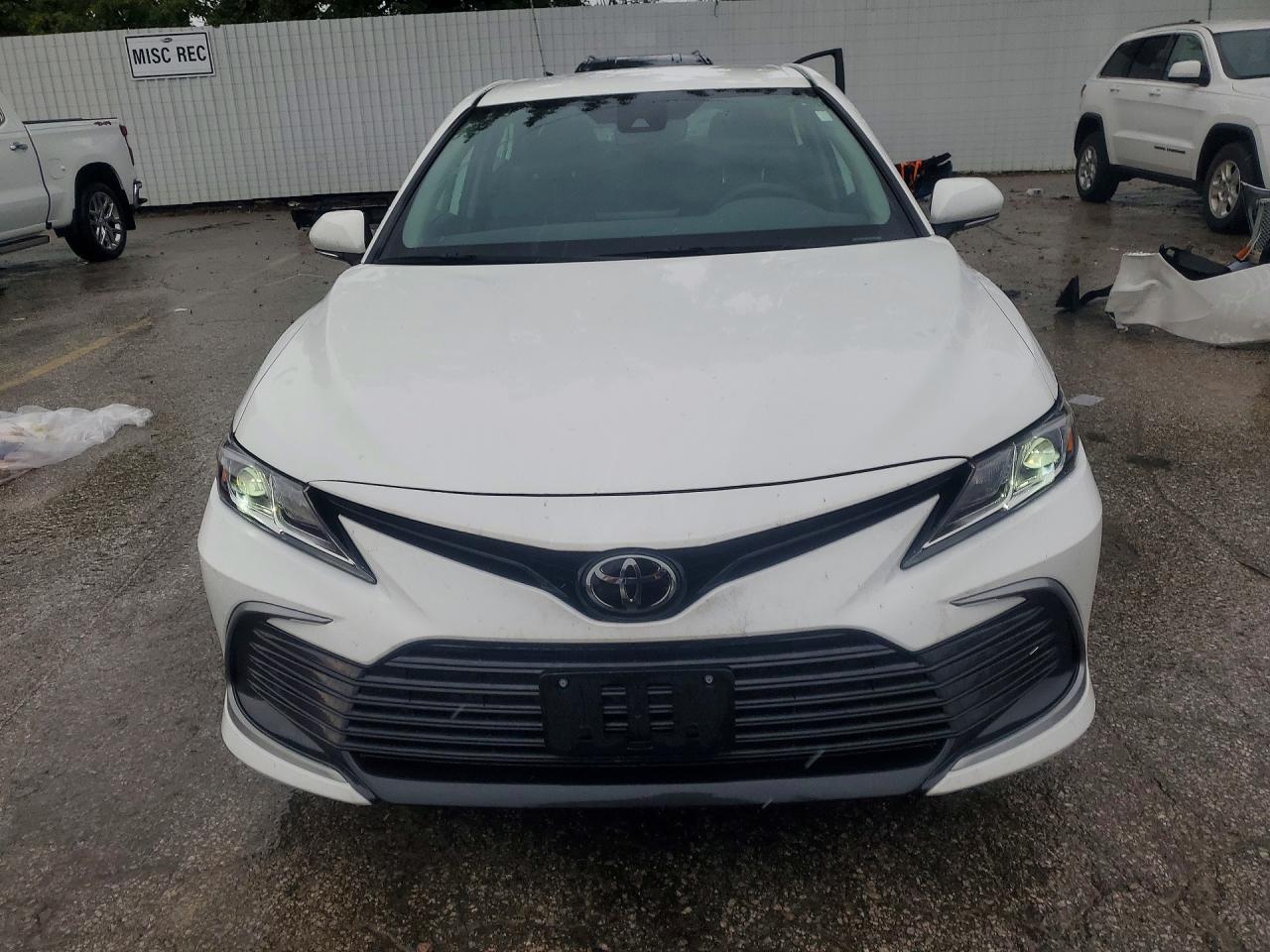 2024 TOYOTA CAMRY LE — снимка 5