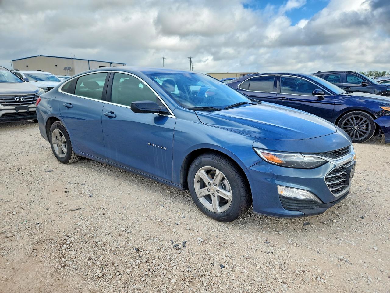 2024 CHEVROLET MALIBU LS — снимка 4