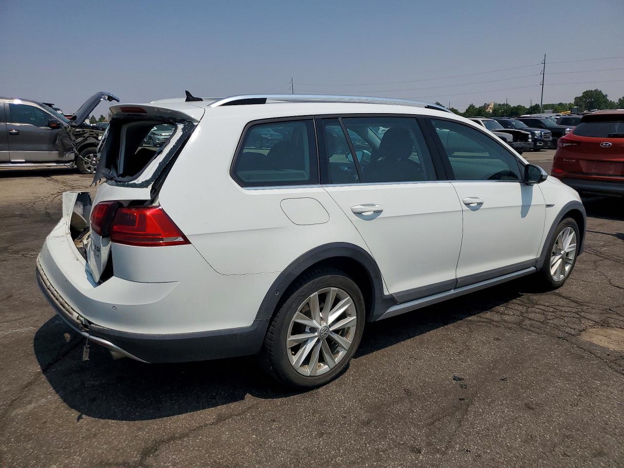 2017 VOLKSWAGEN GOLF ALLTRACK S — снимка 3