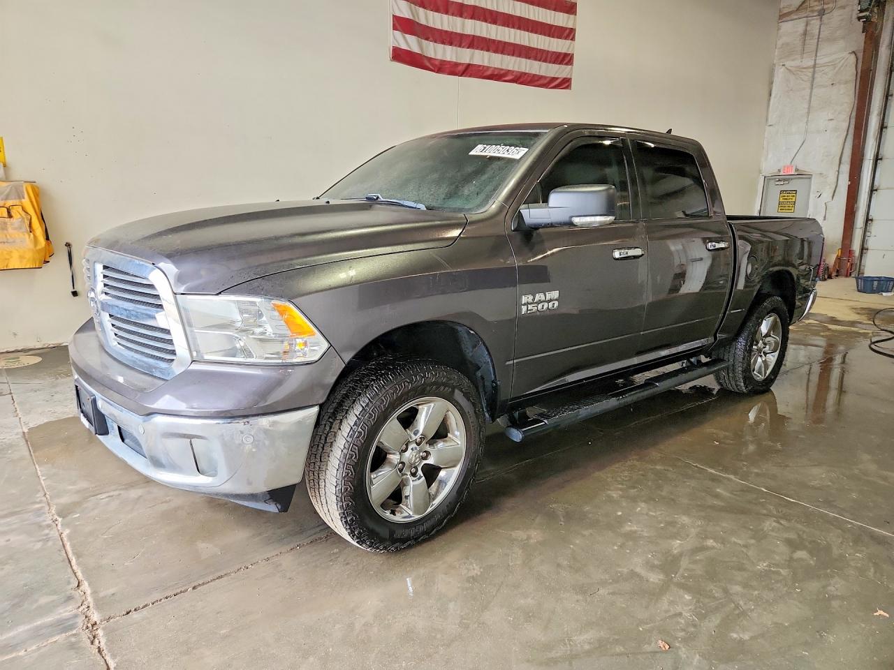 2018 RAM 1500 SLT