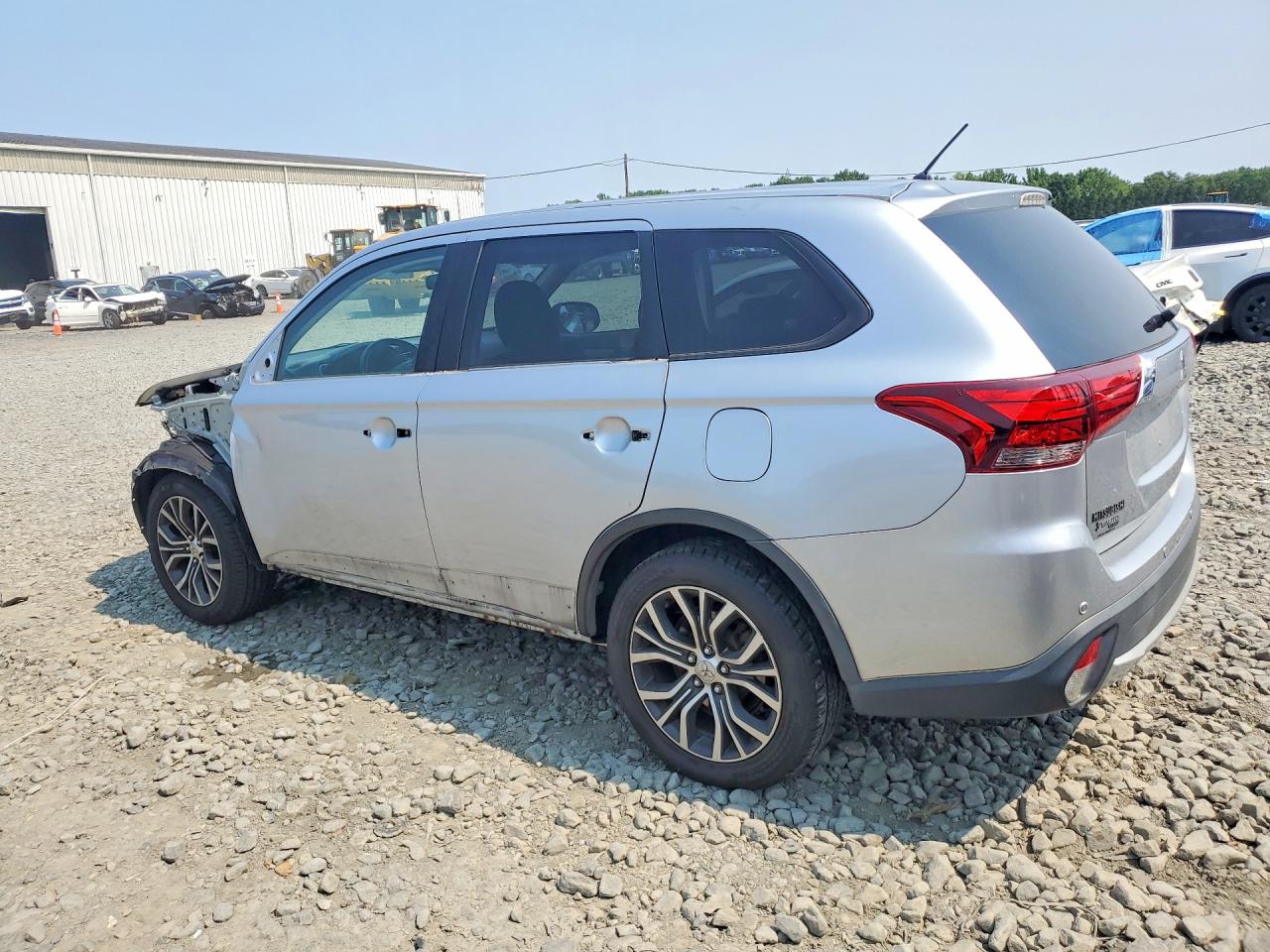 2016 MITSUBISHI OUTLANDER SE — снимка 2
