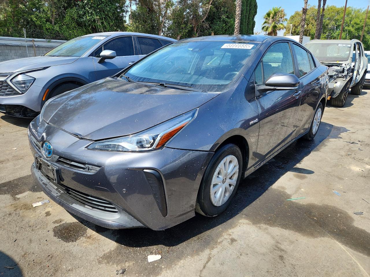 2021 TOYOTA PRIUS LE