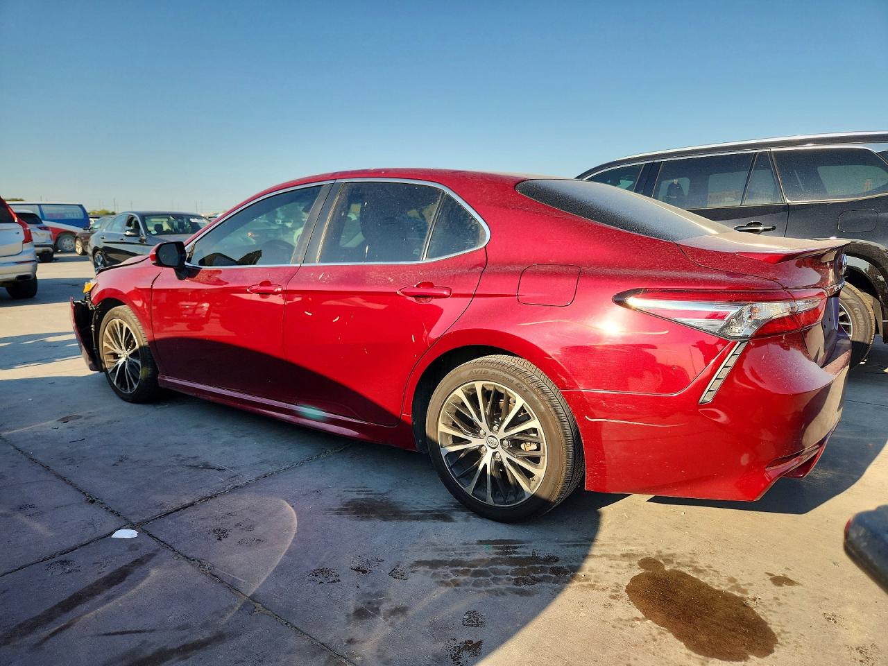 2018 TOYOTA CAMRY SE — снимка 2