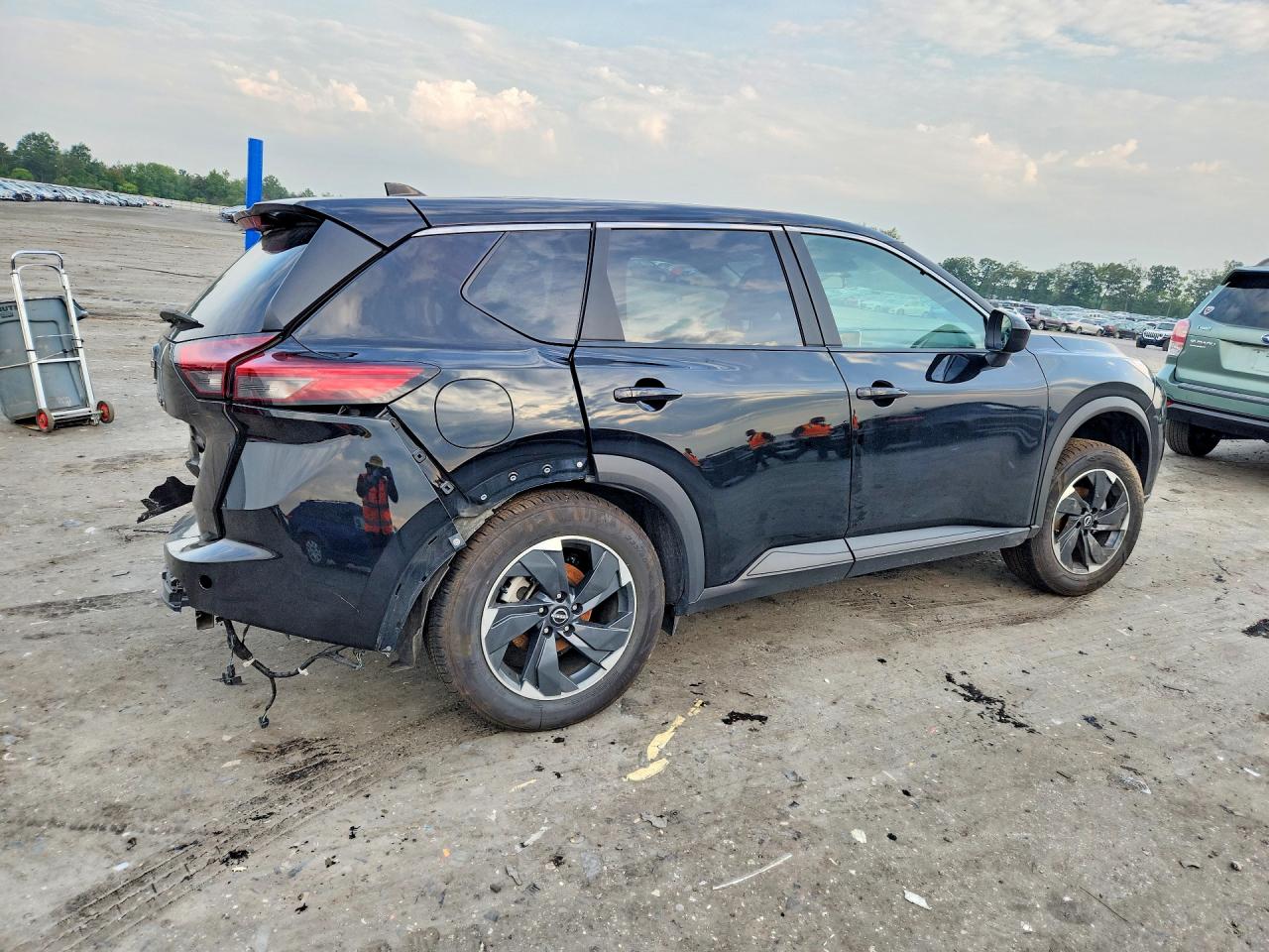 2025 NISSAN ROGUE SV — снимка 3