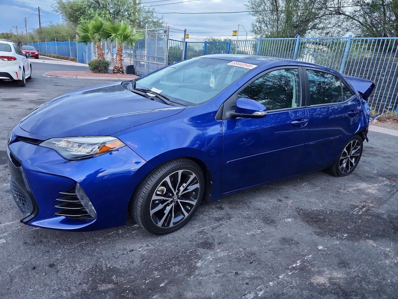 2018 TOYOTA COROLLA SE