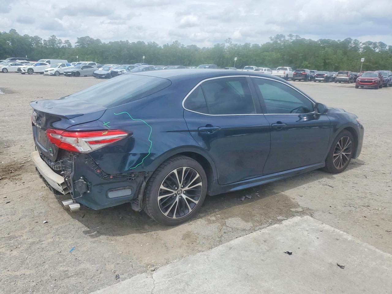 2018 TOYOTA CAMRY SE — снимка 3