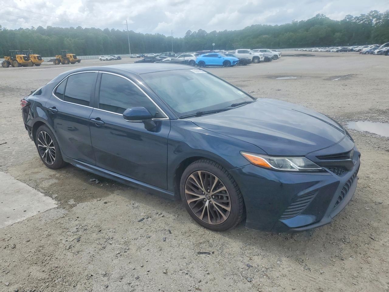2018 TOYOTA CAMRY SE — снимка 4