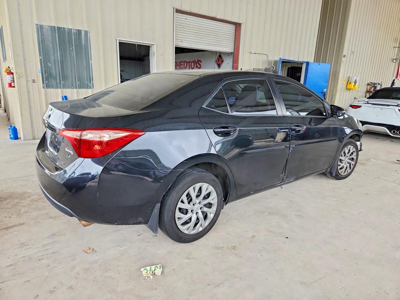 2017 TOYOTA COROLLA LE — снимка 3