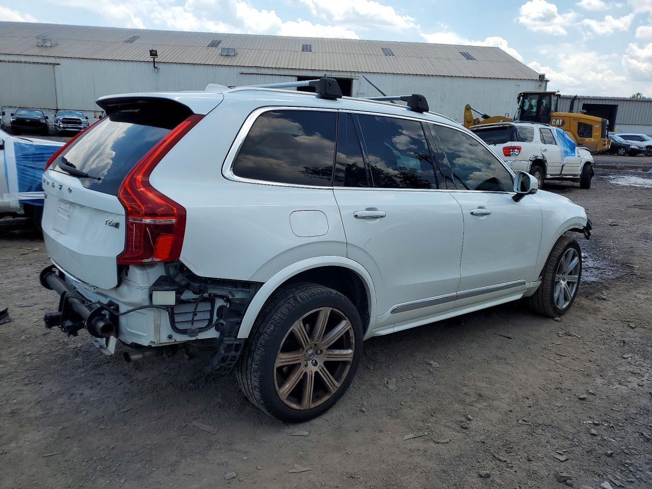 2016 VOLVO XC90 T6 — снимка 3