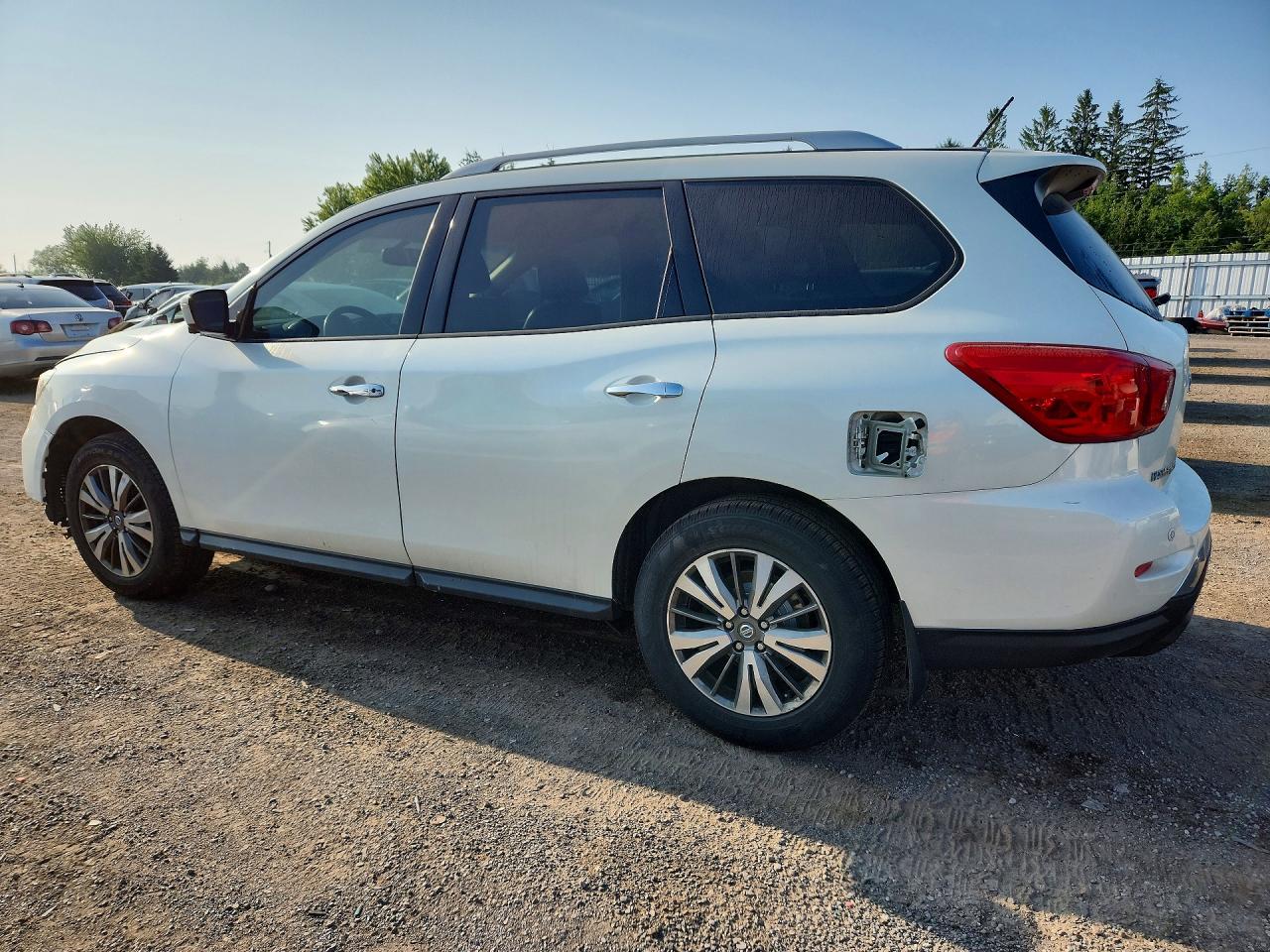 2017 NISSAN PATHFINDER S — снимка 2