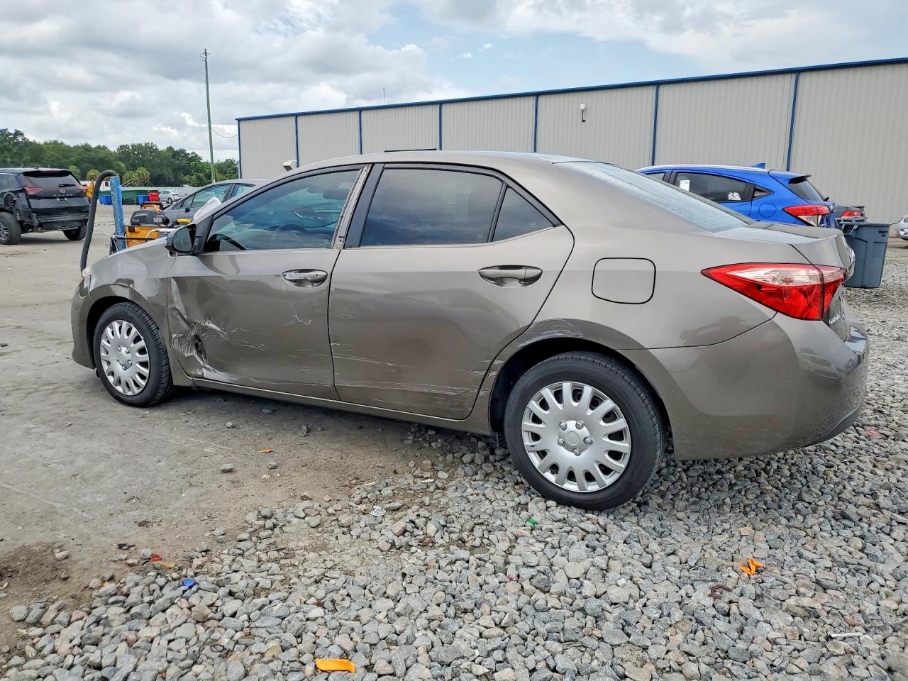2019 TOYOTA COROLLA LE — снимка 2
