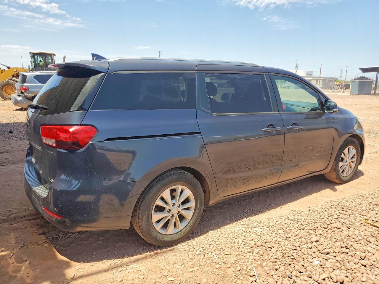 2016 KIA SEDONA LX — снимка 3