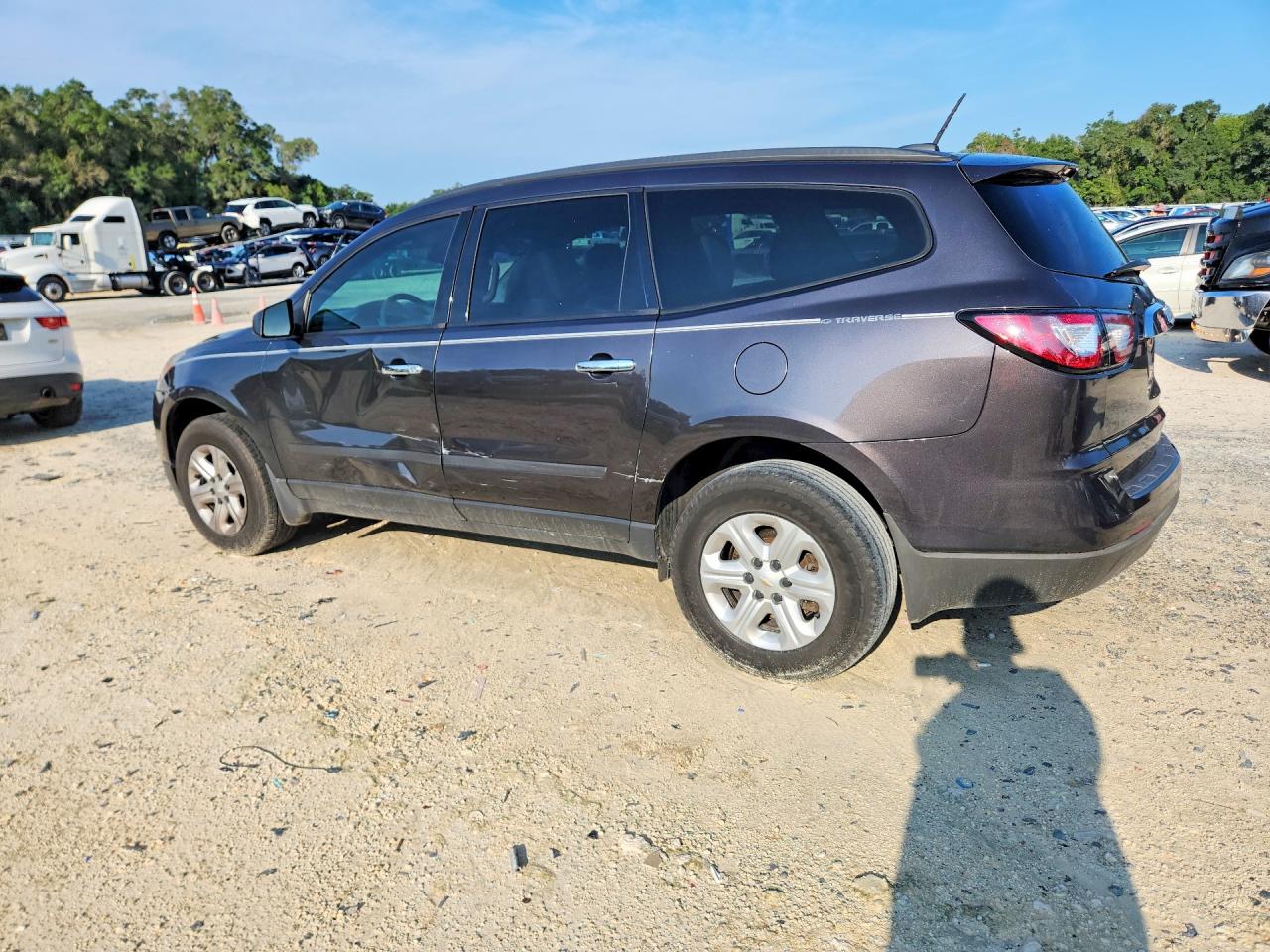2016 CHEVROLET TRAVERSE LS — снимка 2