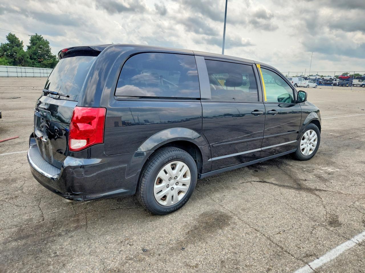 2016 DODGE GRAND CARAVAN SE — снимка 3