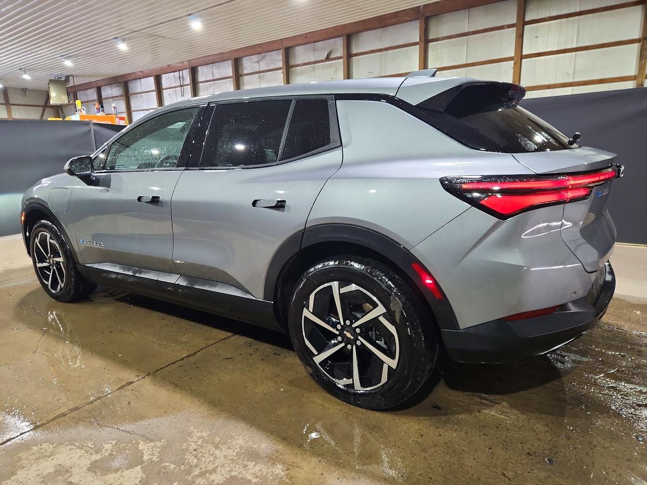 2025 CHEVROLET EQUINOX LT — снимка 2