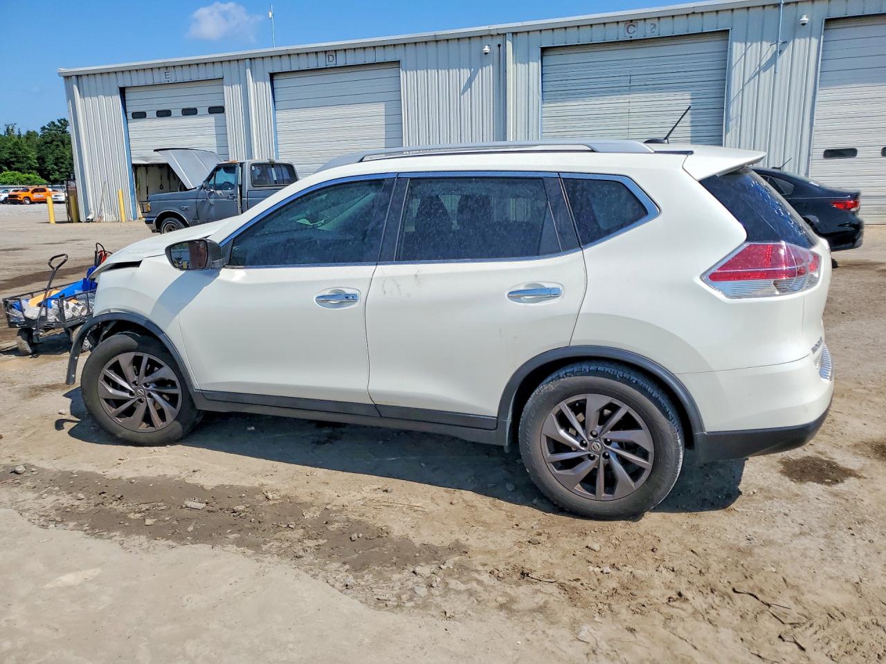 2016 NISSAN ROGUE SL — снимка 2