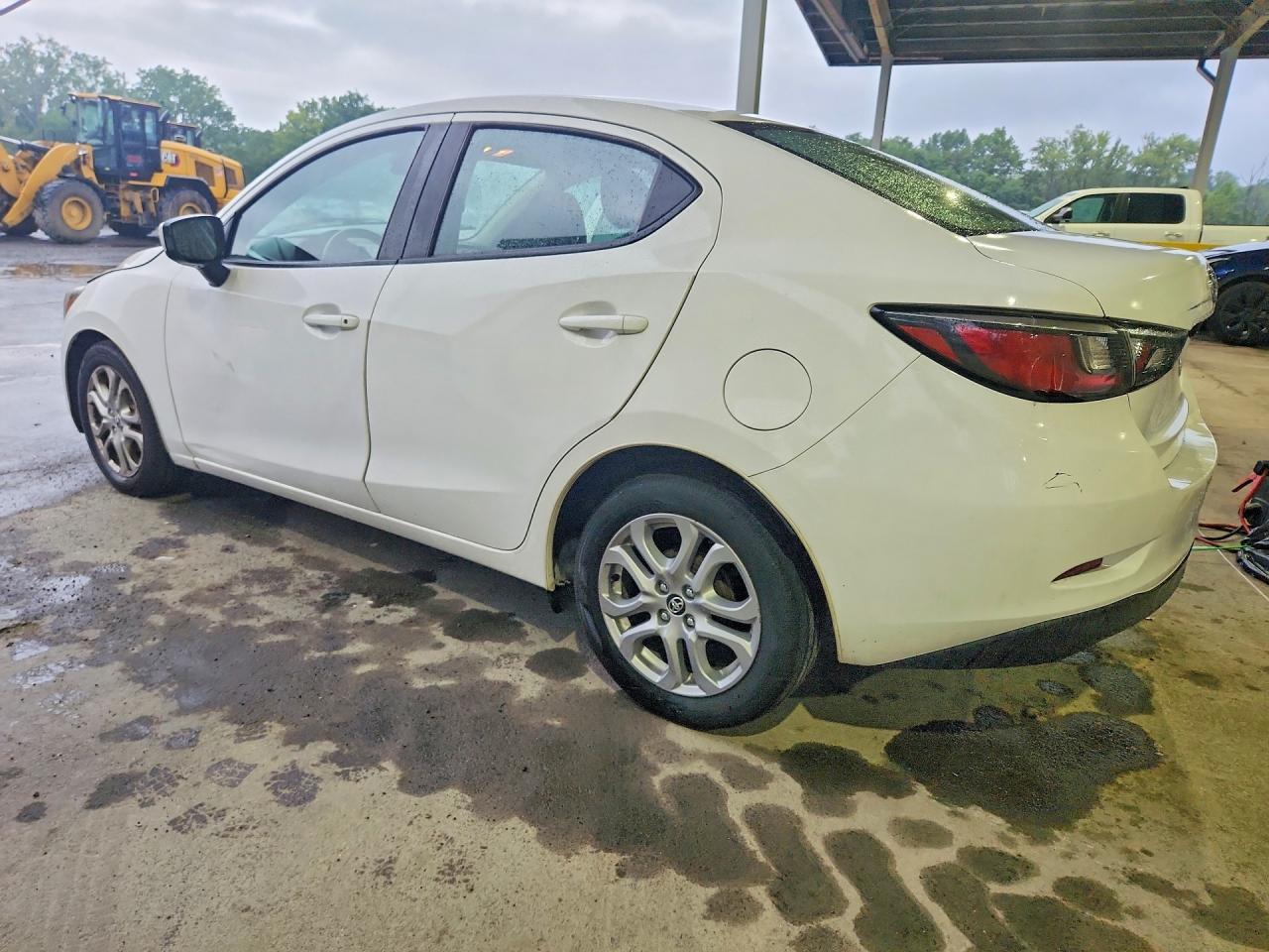 2018 TOYOTA YARIS IA BASE — снимка 2