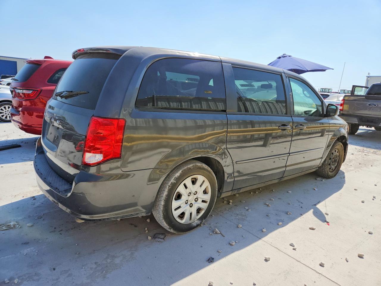 2015 DODGE GRAND CARAVAN SE — снимка 3