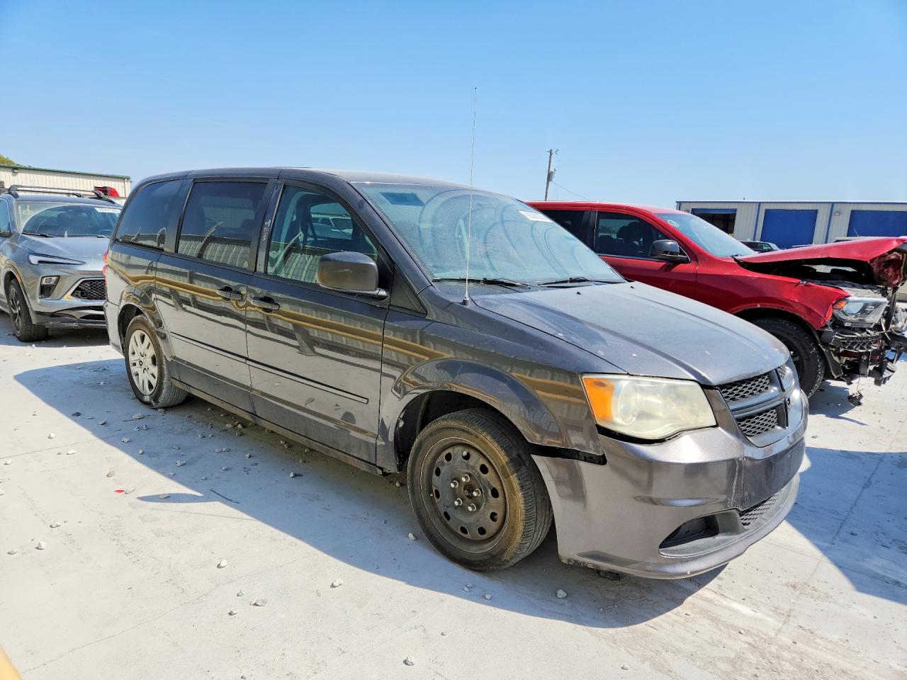 2015 DODGE GRAND CARAVAN SE — снимка 4