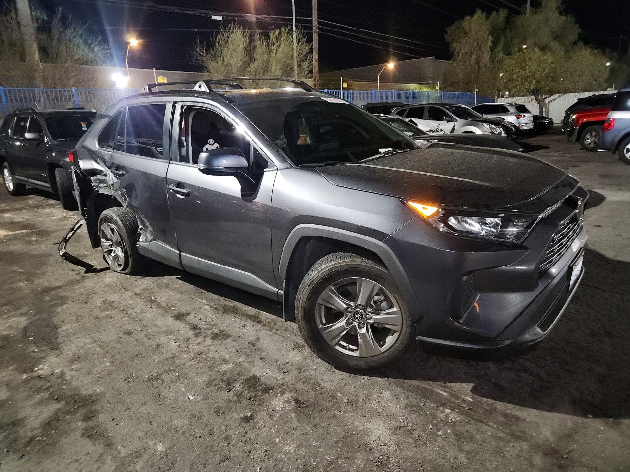2020 TOYOTA RAV4 LE — снимка 4