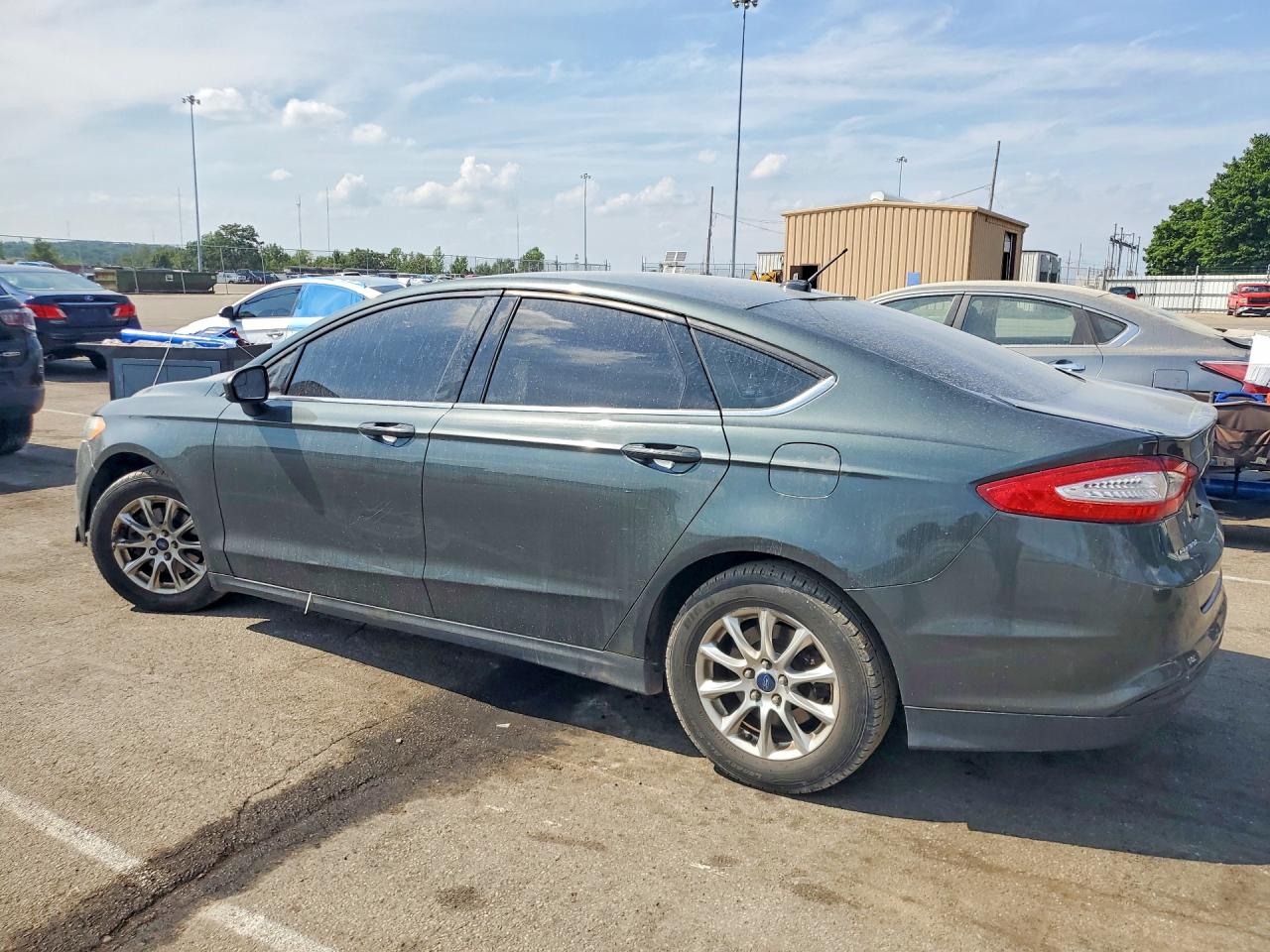 2015 FORD FUSION S — снимка 2