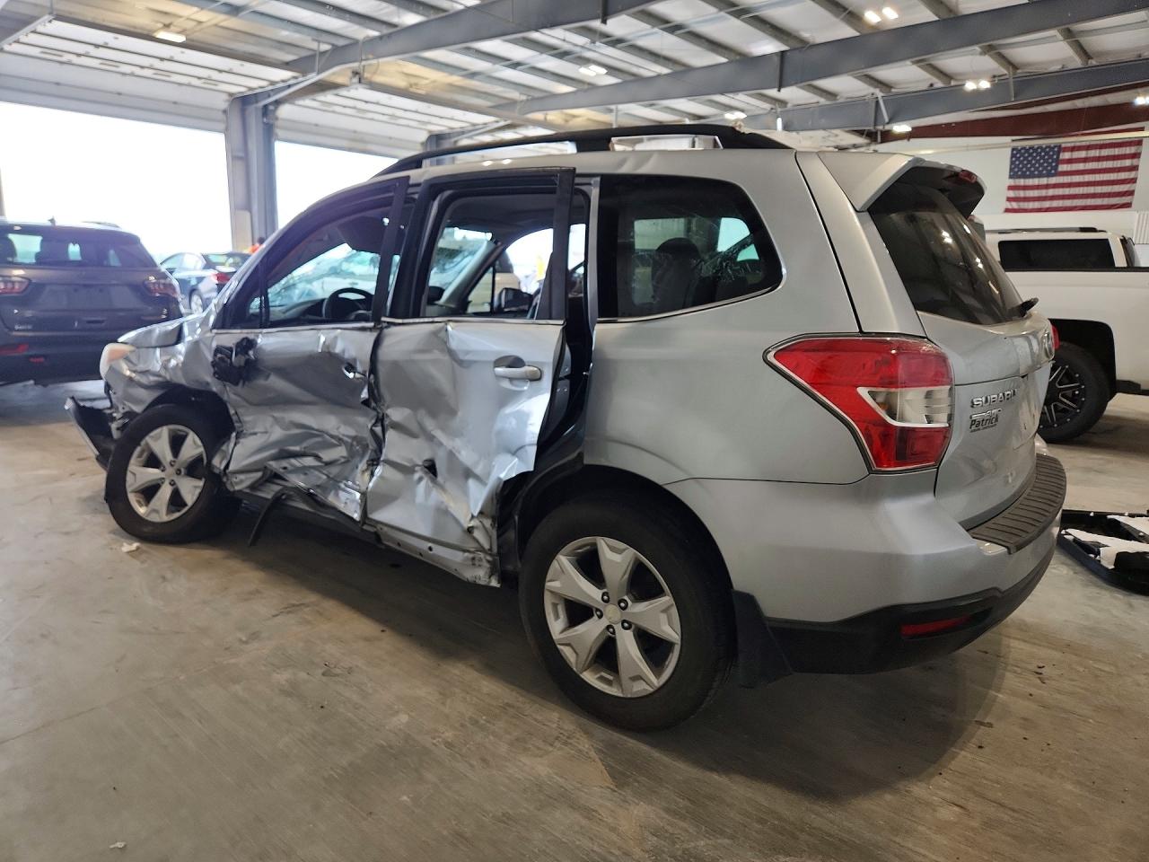 2015 SUBARU FORESTER 2.5I LIMITED — снимка 2