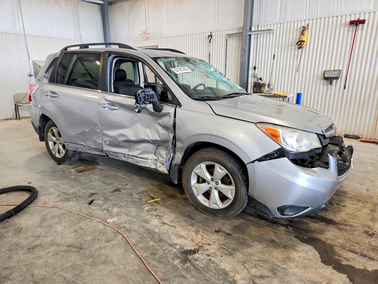 2015 SUBARU FORESTER 2.5I LIMITED — снимка 4