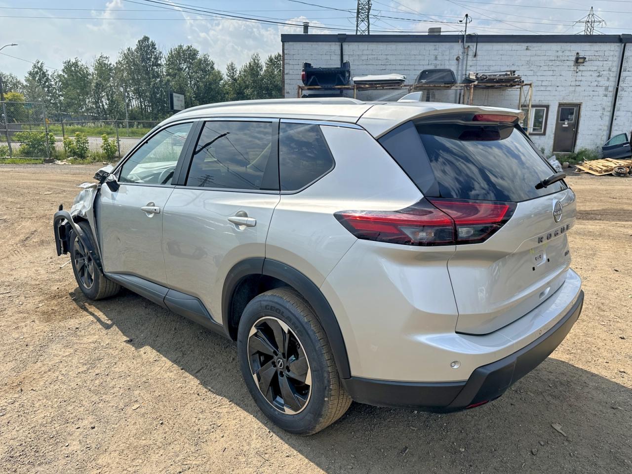 2025 NISSAN ROGUE SV — снимка 4
