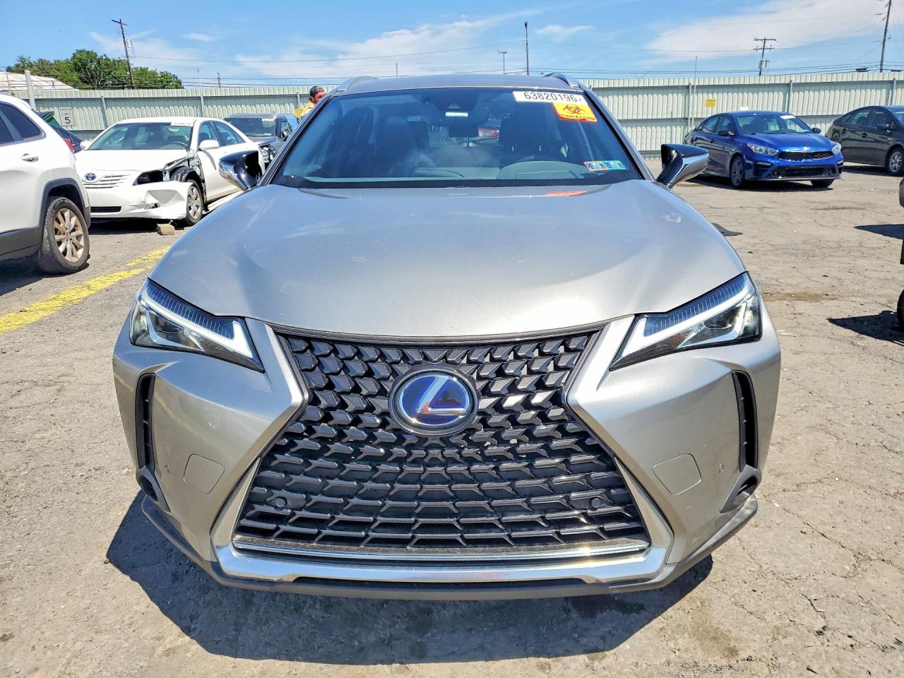 2021 LEXUS UX 250H — снимка 5