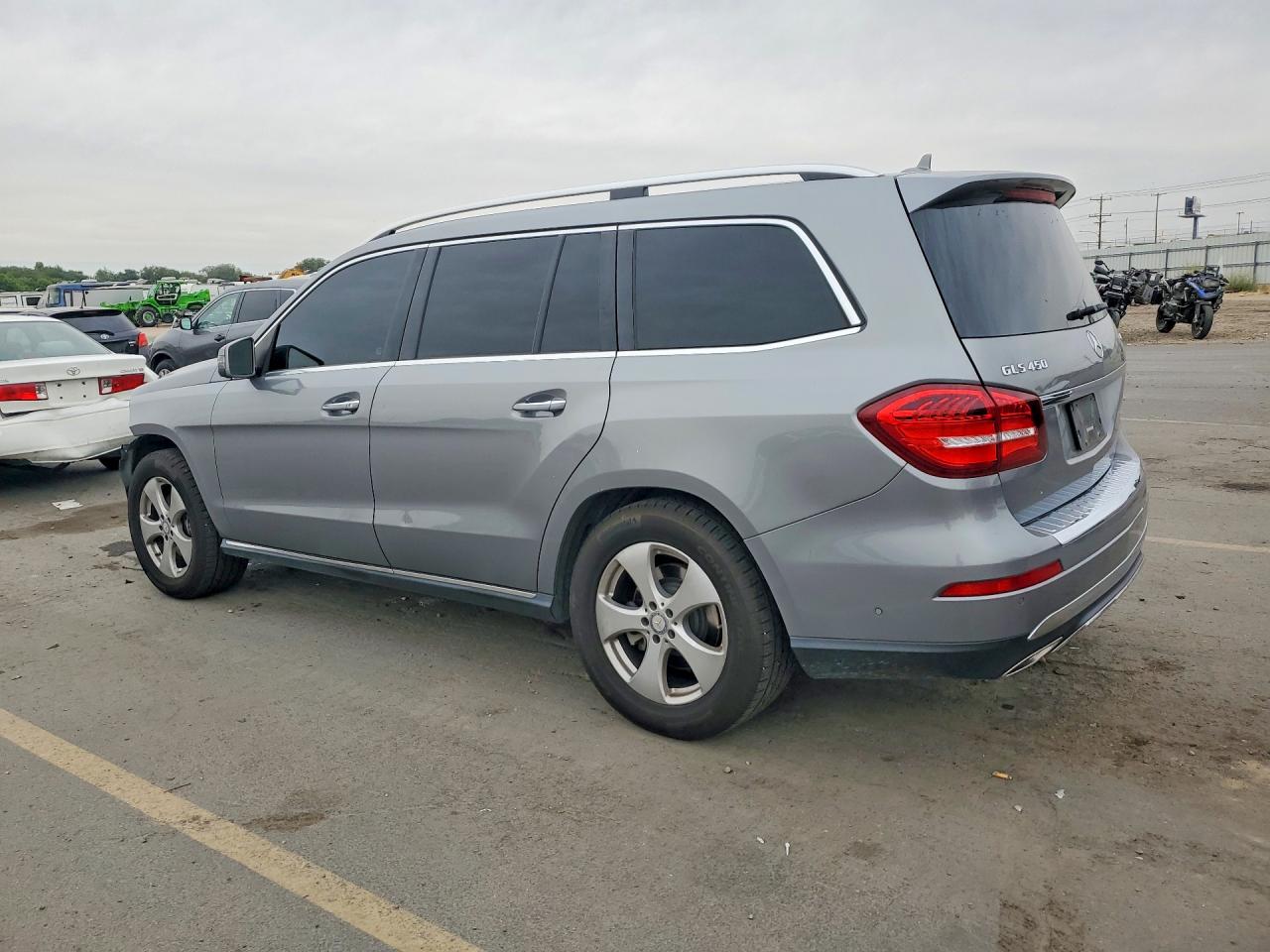 2017 MERCEDES-BENZ GLS 450 4MATIC — снимка 2