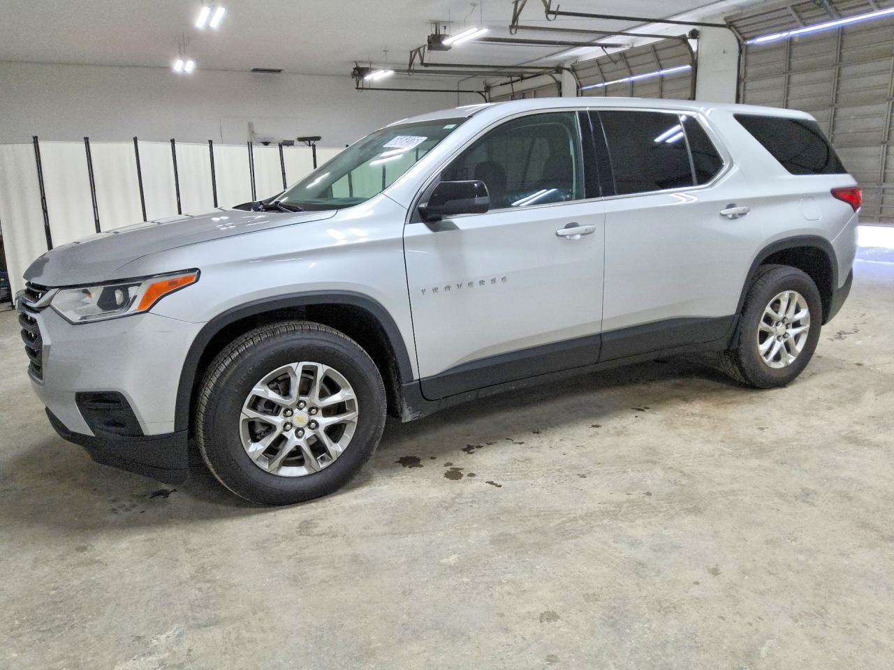2021 CHEVROLET TRAVERSE LS