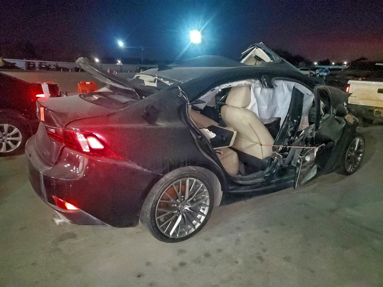 2015 LEXUS IS 250 — снимка 3