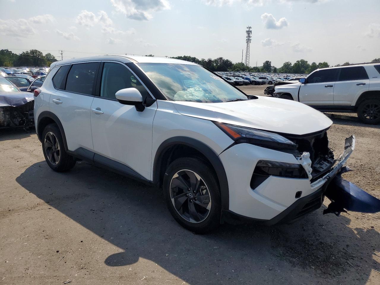 2025 NISSAN ROGUE SV — снимка 4