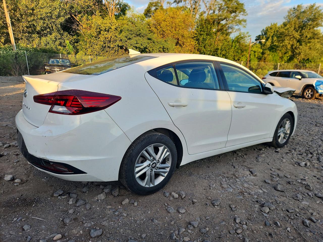 2020 HYUNDAI ELANTRA SEL — снимка 3