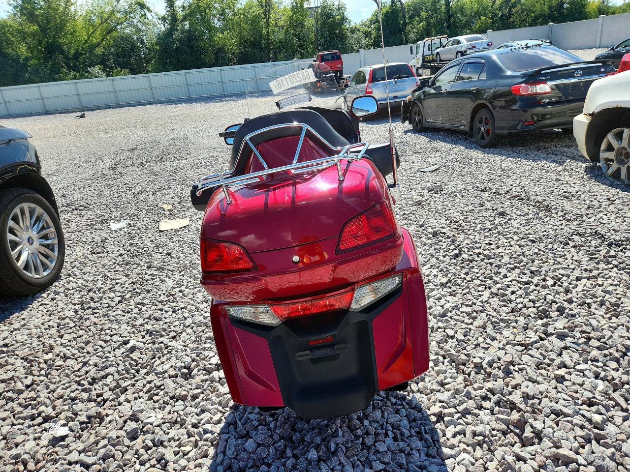 2024 HONDA GL1800 — снимка 4