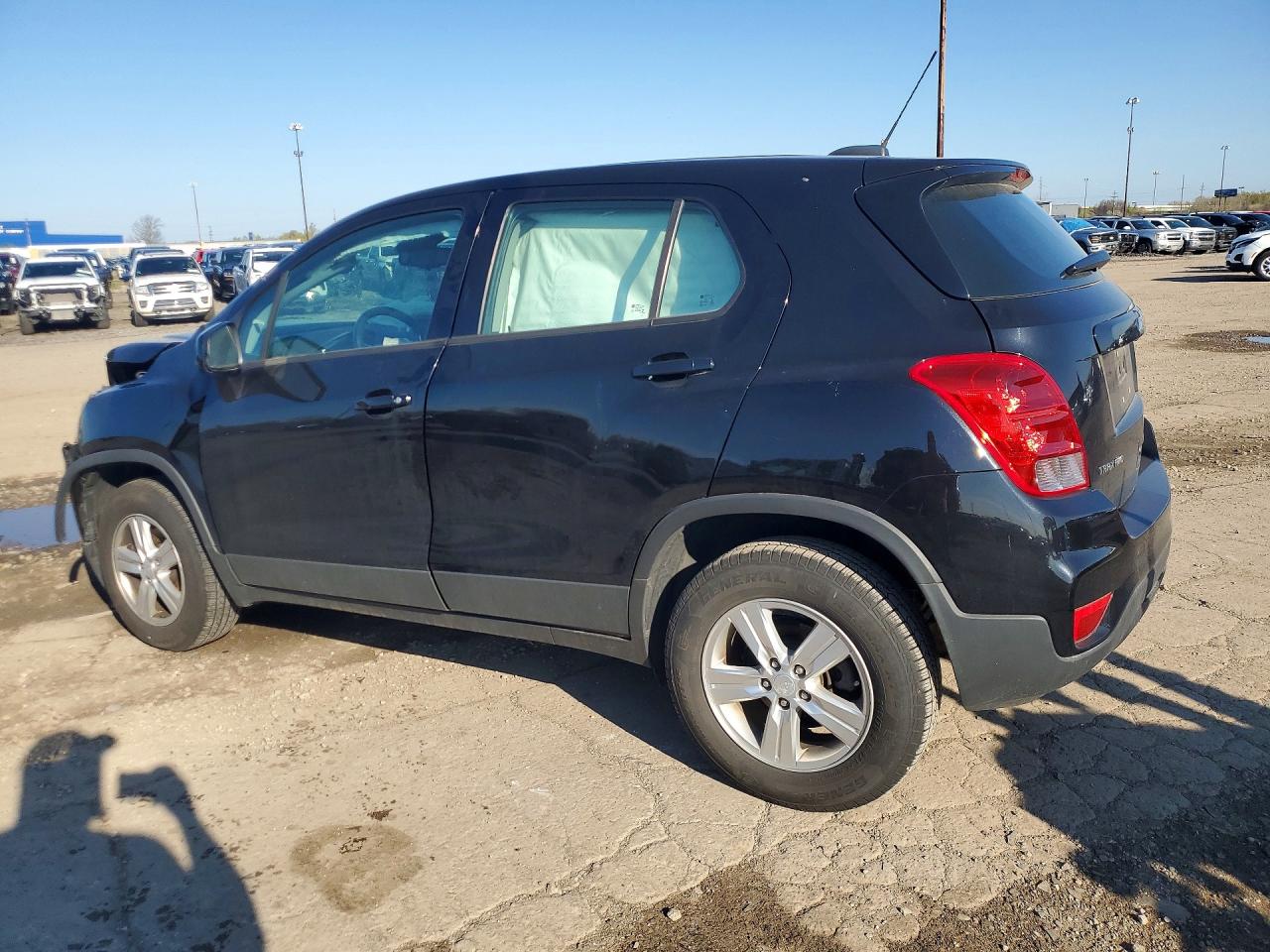 2019 CHEVROLET TRAX LS — снимка 2