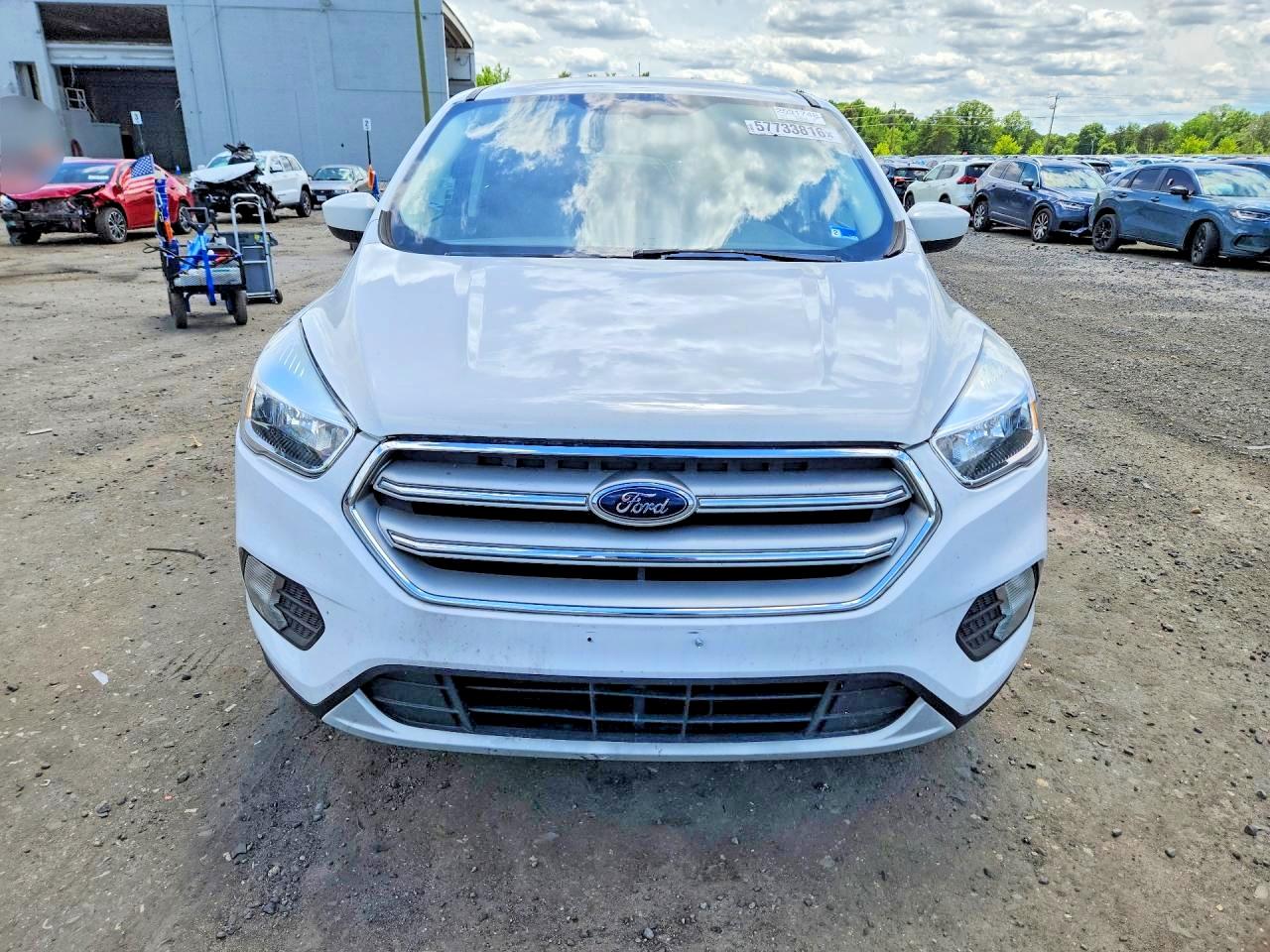 2019 FORD ESCAPE SE — снимка 5