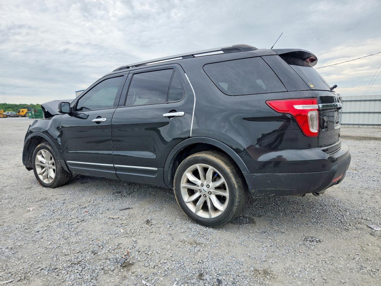 2015 FORD EXPLORER XLT — снимка 2