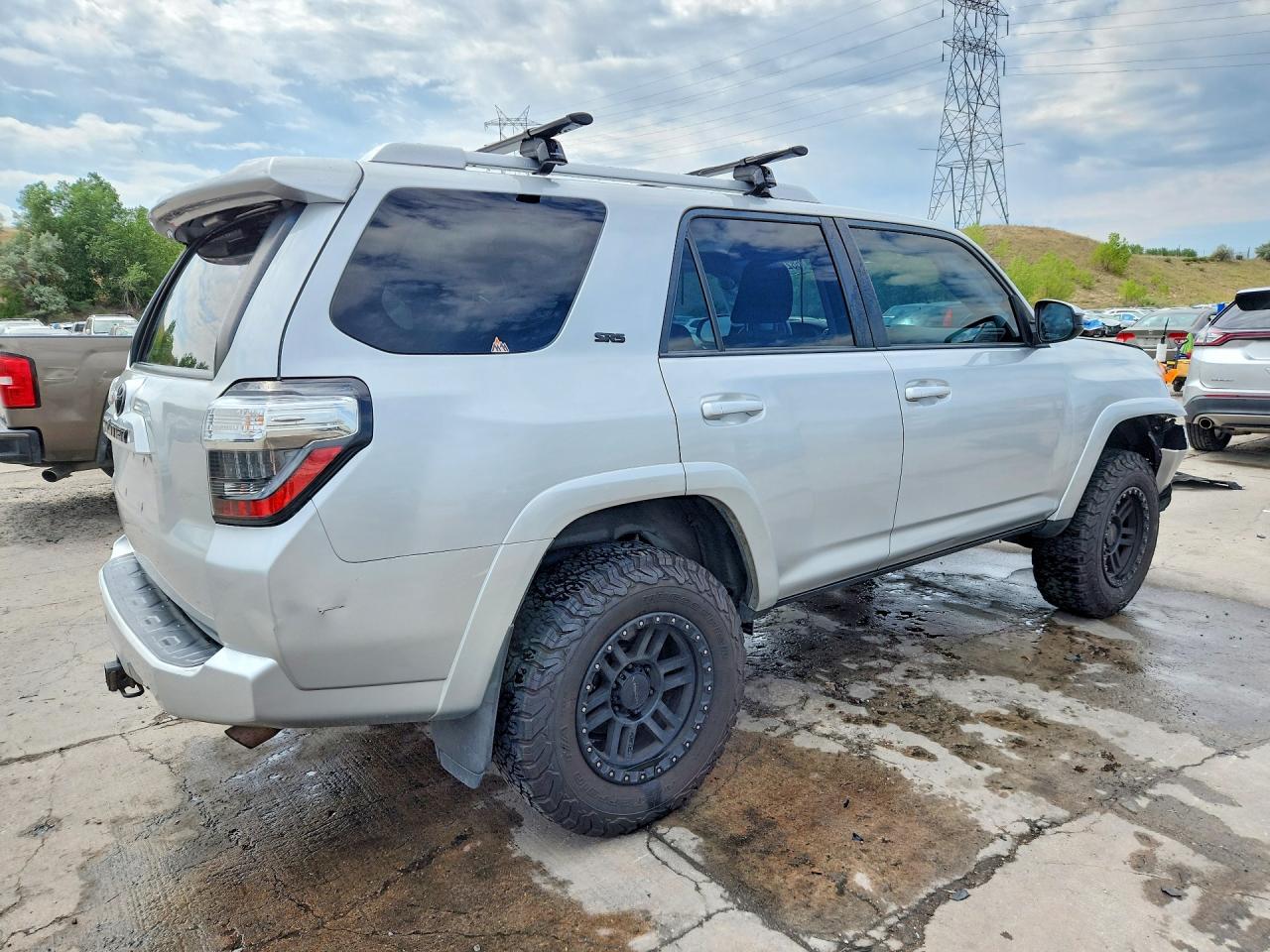 2015 TOYOTA 4RUNNER SR5 — снимка 3