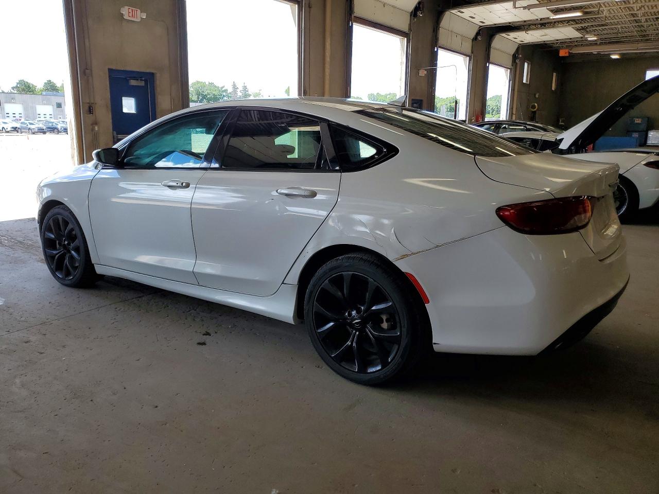 2015 CHRYSLER 200 S — снимка 2