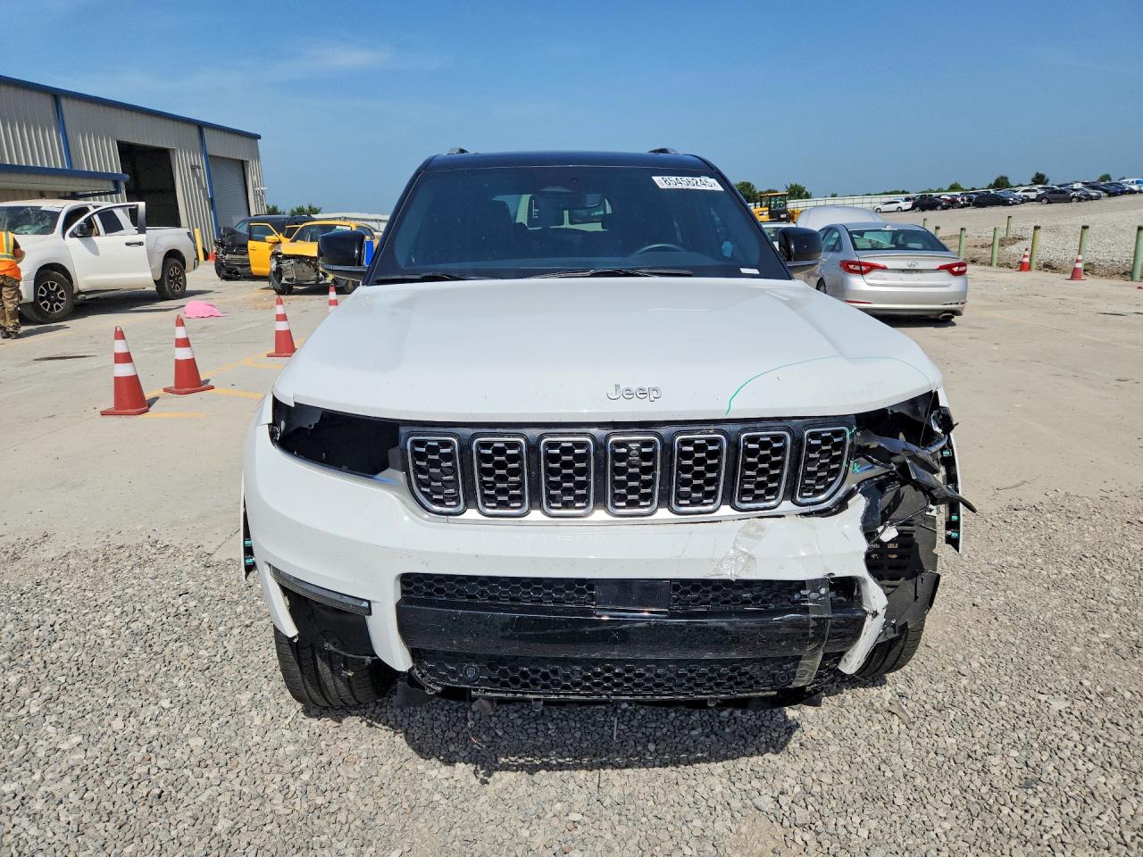 2023 JEEP GRAND CHEROKEE L SUMMIT — снимка 5